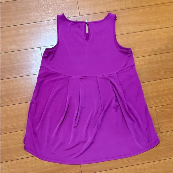 Vince Camuto Magenta Tank Top - Picture 3 of 3
